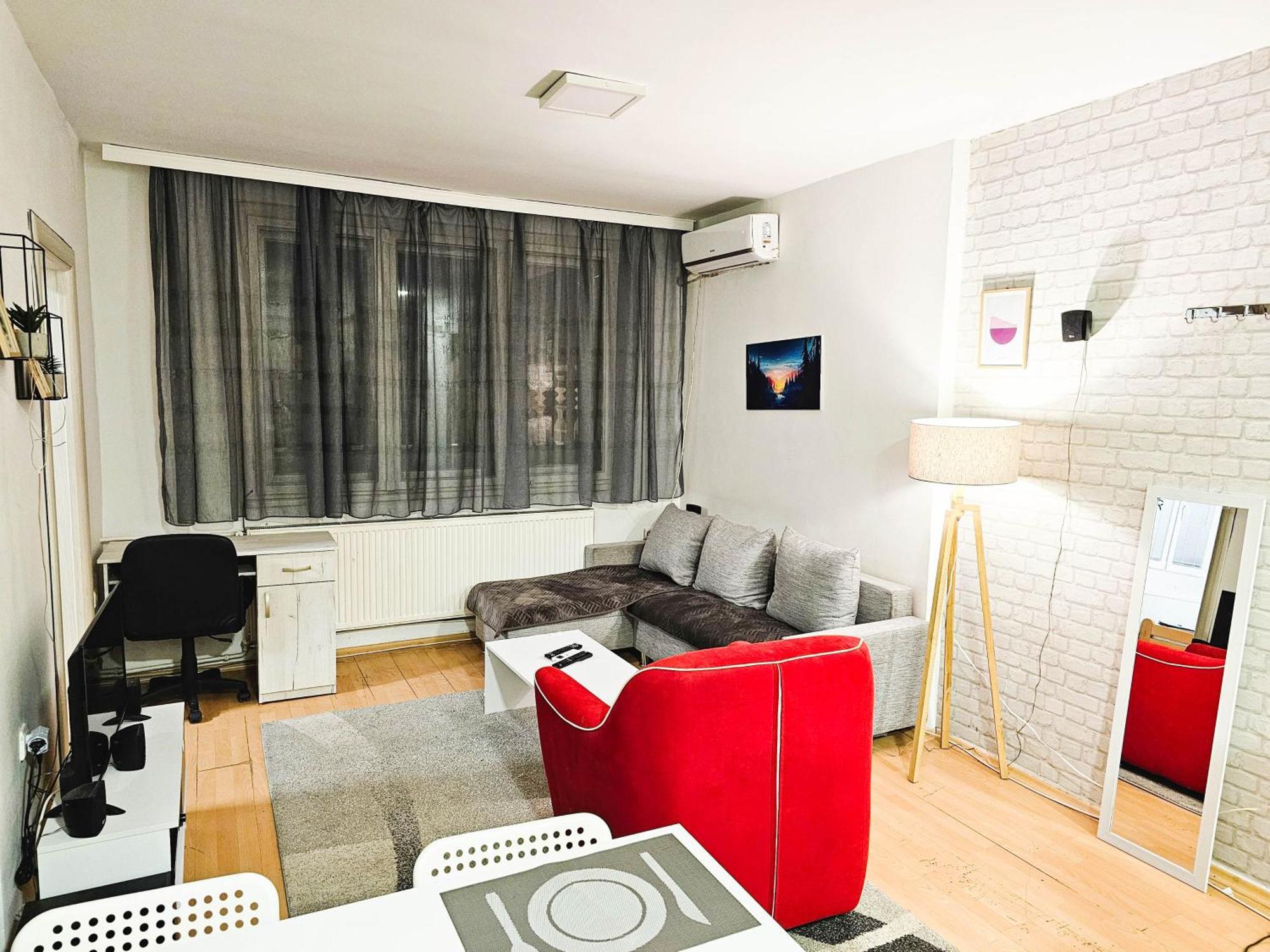 Rooftop Apartment At Mainsquare สโกเปีย ภายนอก รูปภาพ