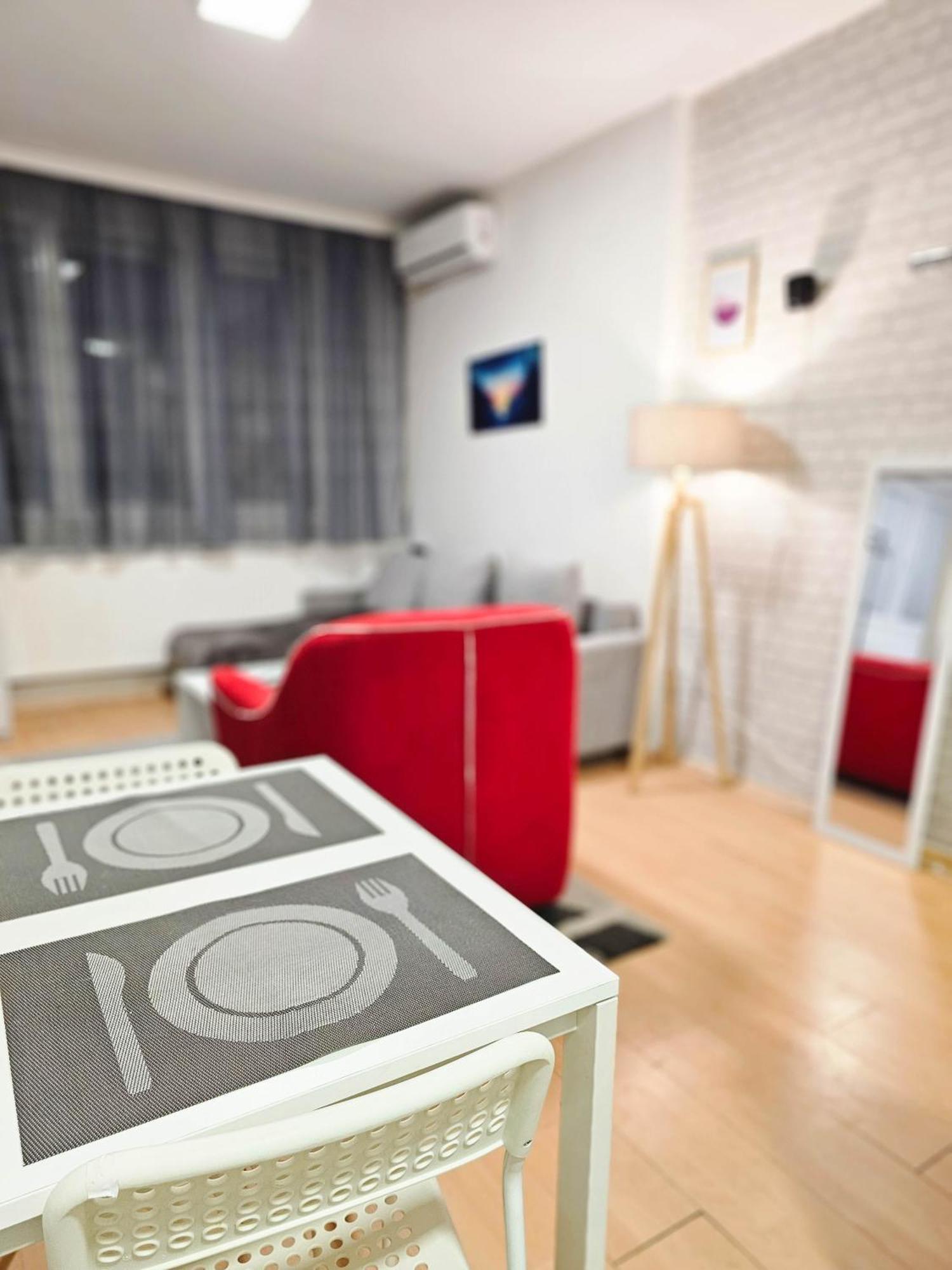 Rooftop Apartment At Mainsquare สโกเปีย ภายนอก รูปภาพ